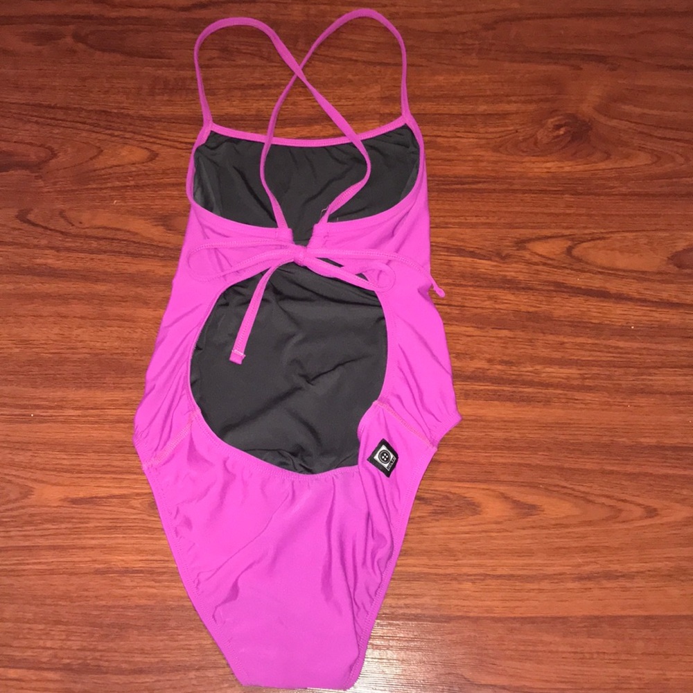 jolyn size 36 swim suit